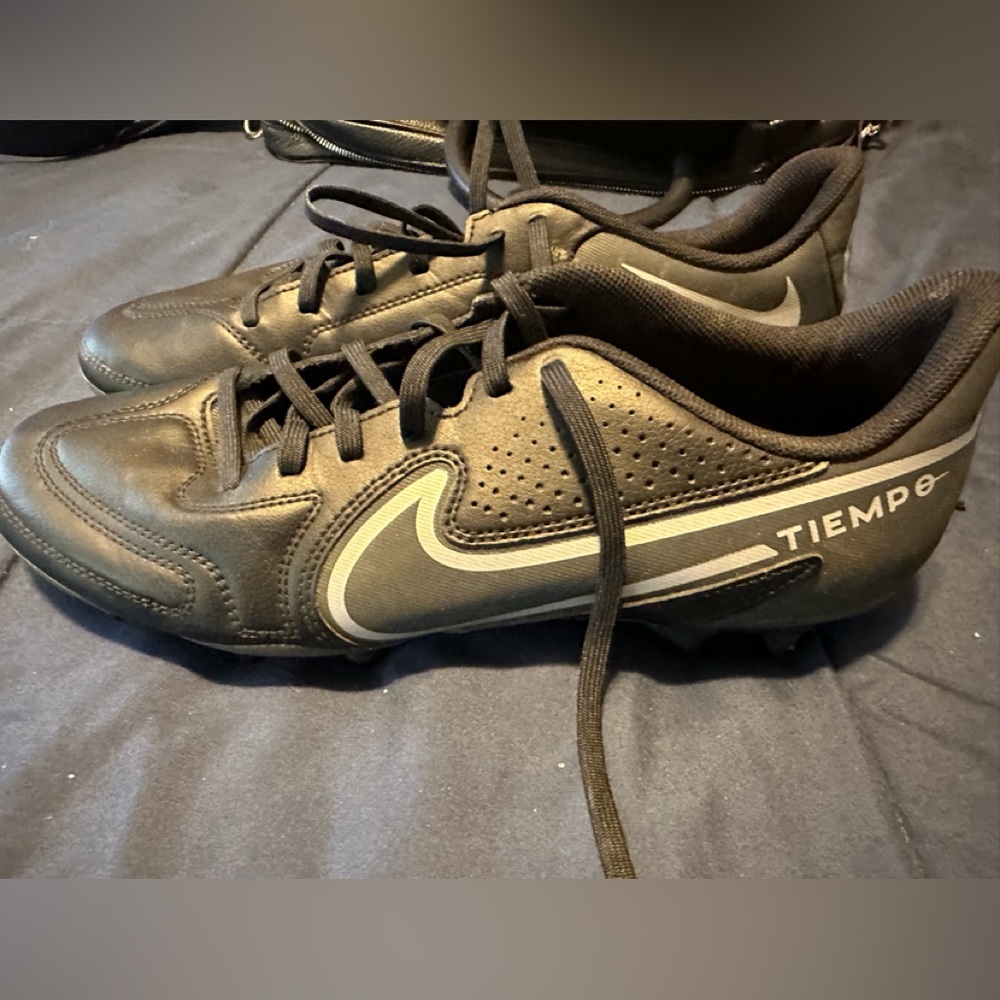 Nike Tiempo Legend 9 Club MG